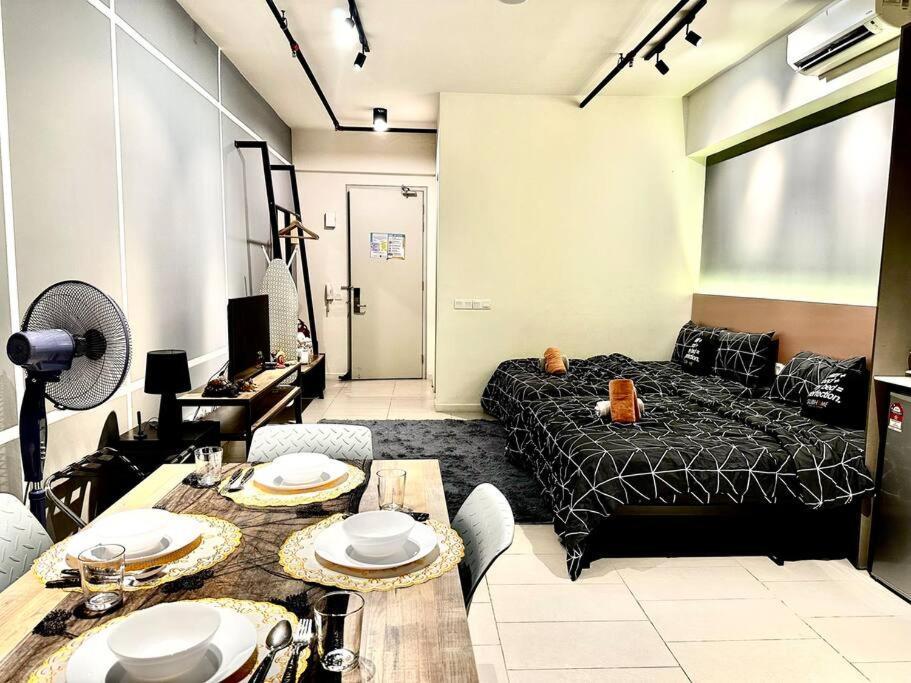 Royal Suite~tamarind 2q Bed *